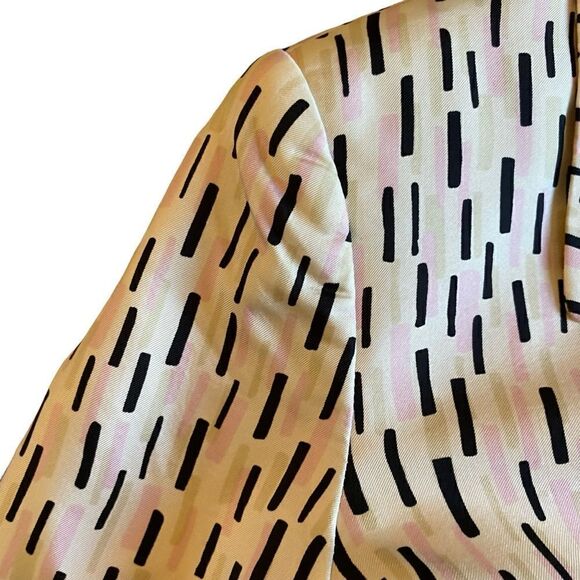 EUC DStudio Long Blazer - Picture 10 of 11